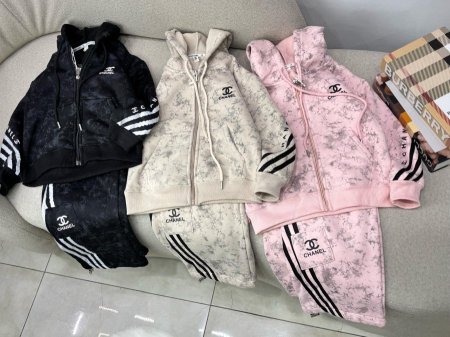 ترنك بناتي شتوي 2-5 CHANEL